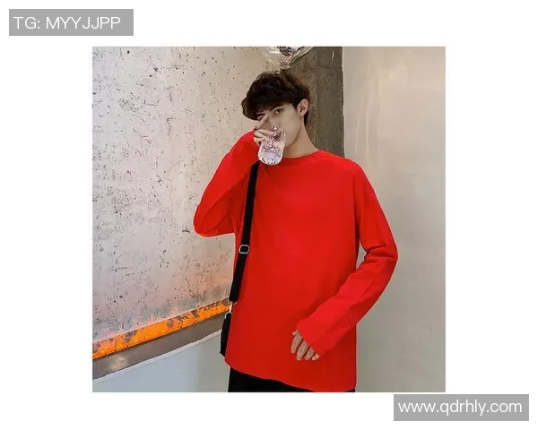 个性潮流足球明星T恤设计打造运动时尚新风尚穿搭秘诀 个性潮流足球明星T恤设计打造运动时尚新风尚穿搭秘诀