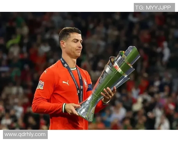 世界足球队最帅球星盘点 谁是你心目中的足球男神 世界足球队最帅球星盘点 谁是你心目中的足球男神