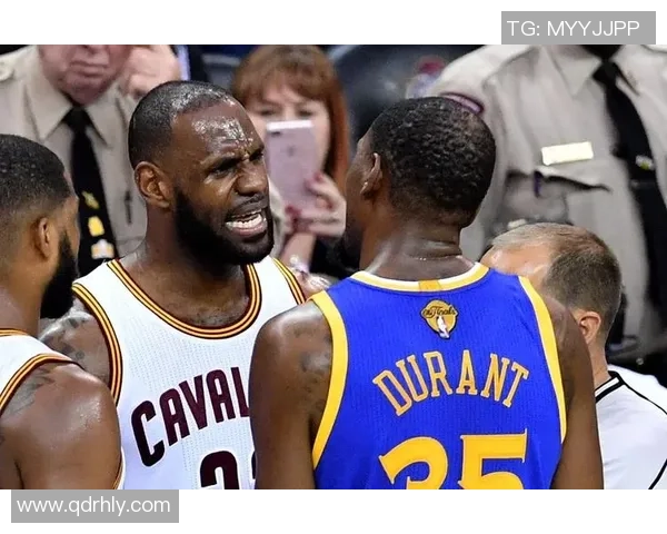 当篮球巨星邂逅绿茵传奇两大领域球王跨界激情对话 当篮球巨星邂逅绿茵传奇两大领域球王跨界激情对话