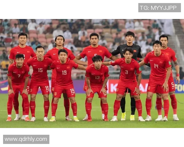 超清4K足球壁纸球星高清全面屏精美设计尽显运动激情